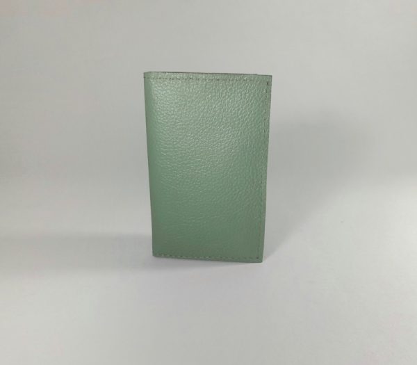 https://www.ziiervo.com/producto/billetera-slim-verde-menta/